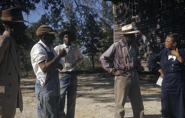 Human test subjects from the Tuskegee Syphilis Study talking with a study coordinator, Nurse Eunice Rivers Human test subjects from the Tuskegee Syphilis Study talking with a study coordinator, Nurse Eunice Rivers